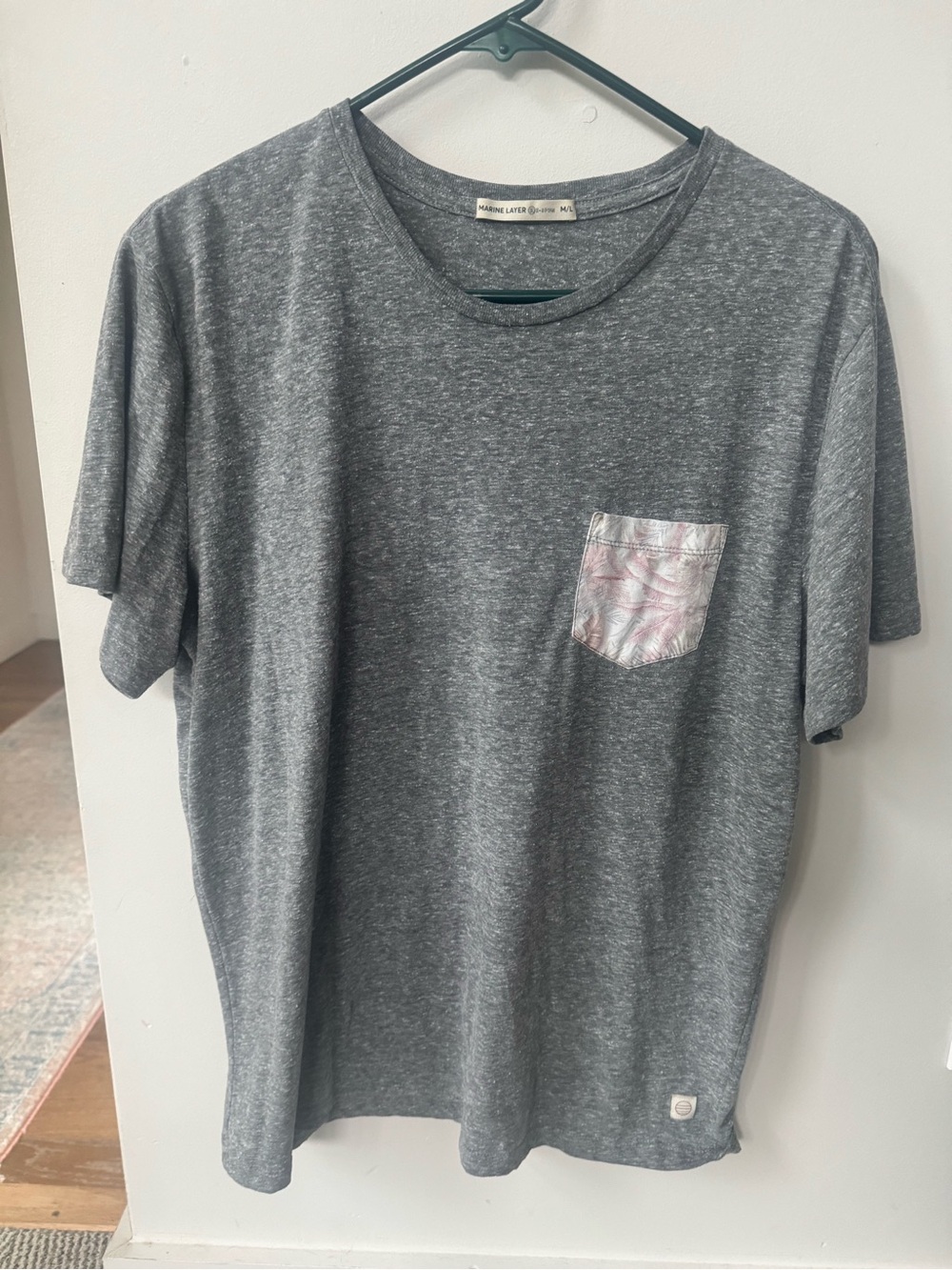 Marine Layer Gray Short Sleeve Pocket Tee with Patterned Pocket Size Marge
